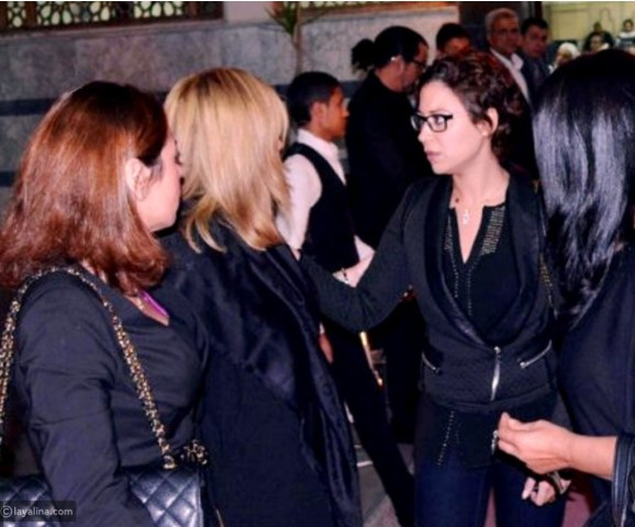 وفاة والد منة شلبي.. موعد الجنازة ومشاعر الحزن تسيطر على الأسرة